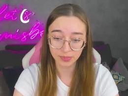 Screen Grab from lucyy_green