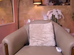 Screen Grab from lucyyrosse