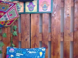 Screen Grab from lukasandselena