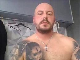 Screen Grab from lukasz1808