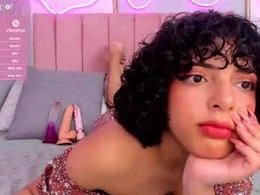 Screen Grab from lumineverligth