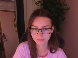 Screen Grab from luna__m00n