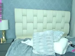 Screen Grab from luna_bella3