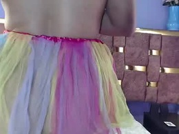 Screen Grab from luna_cute98