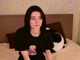 Screen Grab from luna_miaaa