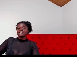 Screen Grab from lunadiaz_