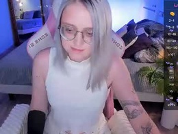 Screen Grab from lunarglow_