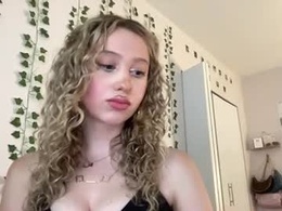Screen Grab from luvvlea