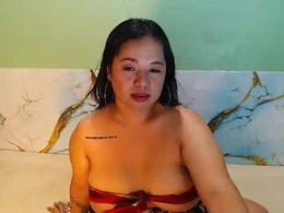 Screen Grab from luxedreamz