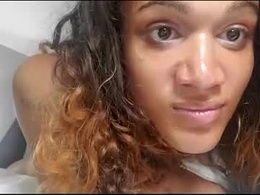 Screen Grab from lyrathefox69