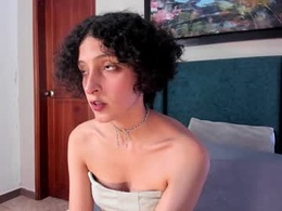 Screen Grab from lyravendrell