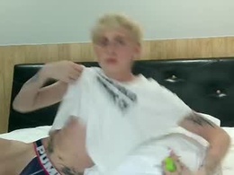 Screen Grab from m_babby_boy02