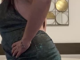 Screen Grab from madame_niki