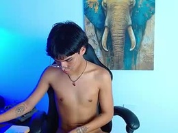 Screen Grab from maikcum
