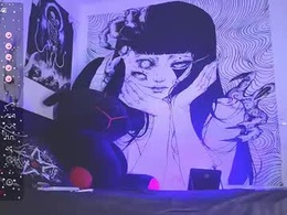 Screen Grab from maisuccubus