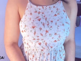 Screen Grab from maite_kanes