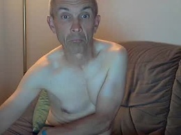 Screen Grab from malealone69