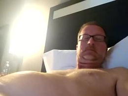 Screen Grab from malegingerslut3