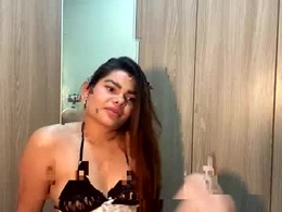 Screen Grab from maleja626529