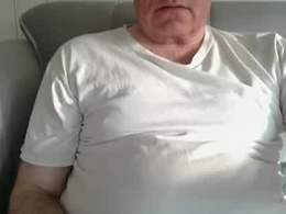 Screen Grab from maletoysub