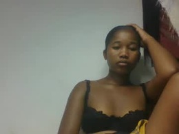 Screen Grab from mamieriela