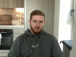 Screen Grab from manlikeroca