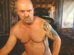 Screen Grab from manlyprisonguy2