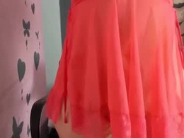 Screen Grab from marianaluxe