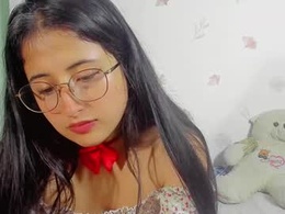 Screen Grab from marie_pourtoi