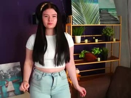 Screen Grab from marilounellem