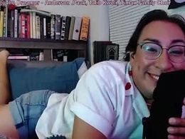 Screen Grab from marina_tangerina