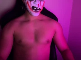 Screen Grab from markundermask