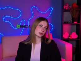 Screen Grab from mary_meow_hot