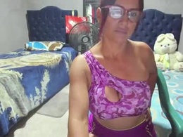 Screen Grab from mature_bigboobs__