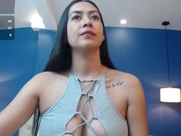 Screen Grab from mature_julianaa