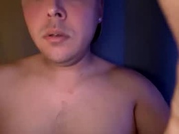 Screen Grab from mauricio760p