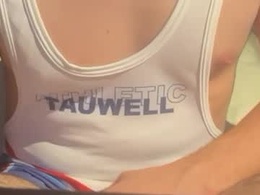 Screen Grab from max2748375