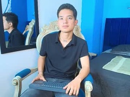 Screen Grab from max_myerss