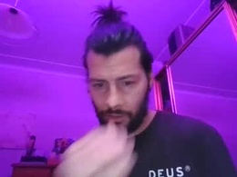 Screen Grab from max_turbate