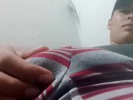 Screen Grab from maximo0612