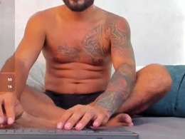 Screen Grab from maximo_di_santi