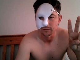 Screen Grab from maxnnadz