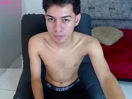 Screen Grab from maxx_bigcock_