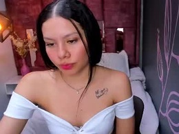 Screen Grab from maya_fox__