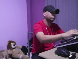 Screen Grab from mekieree