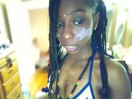 Screen Grab from melaninnnnmadnessss