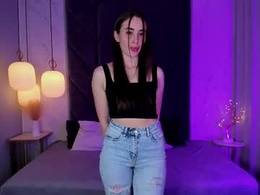Screen Grab from melissa__shiny