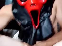 Screen Grab from meowzer24