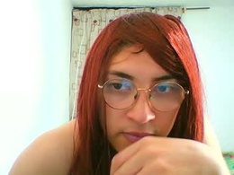 Screen Grab from mercie_11