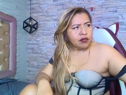 Screen Grab from mercuryqueen_